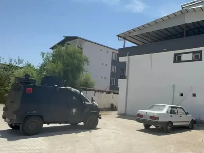 Dehşet Dolu Babalar Günü: Oğul Babasına Çekiçle Saldırdı