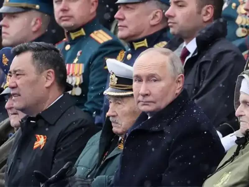 Rus Ordusu Genişliyor: Putin'den Tarihi Askeri Büyüme Çağrısı