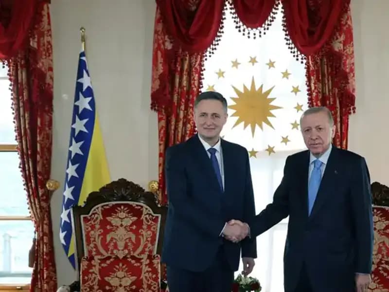 Cumhurbaşkanı Erdoğan, Bosna-Hersek'li Yetkili Becirovic ile Tarihi Görüşme Gerçekleştirdi