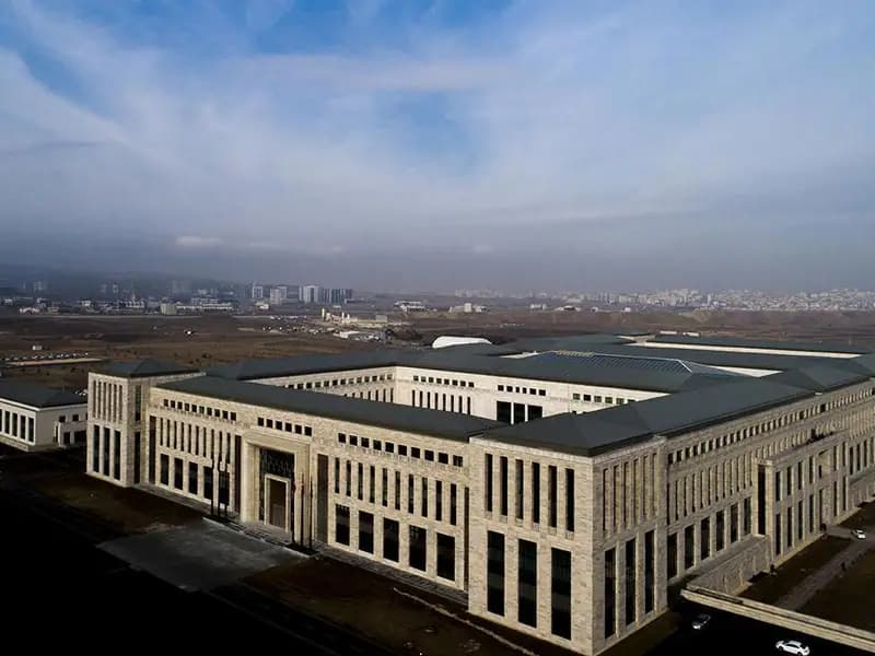 MİT, Gençler İçin Kariyer Fırsatları Sunuyor