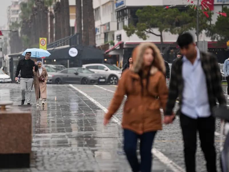 Meteoroloji'den Diyarbakır ve Çevresine Sağanak Uyarısı