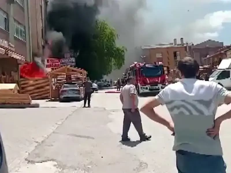 Ankara'da Yangın Faciası: İş Yerleri Kül Oluyor!