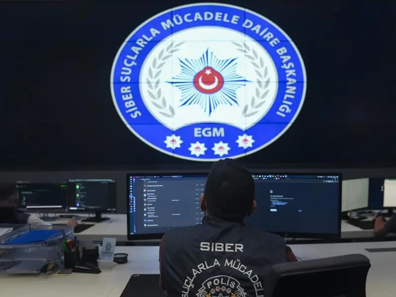 124 Milyon TL'lik Dolandırıcılık ve Bahis Operasyonunda 30 Kişi Tutuklandı