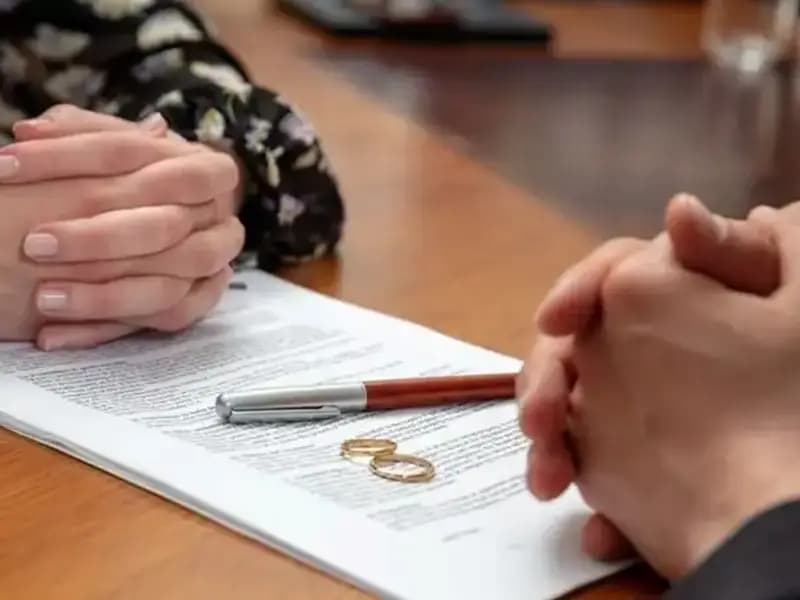 Boşanan Kadınlara 300 Gün Yasağı Kalkıyor mu? AYM Kararı Bekleniyor!