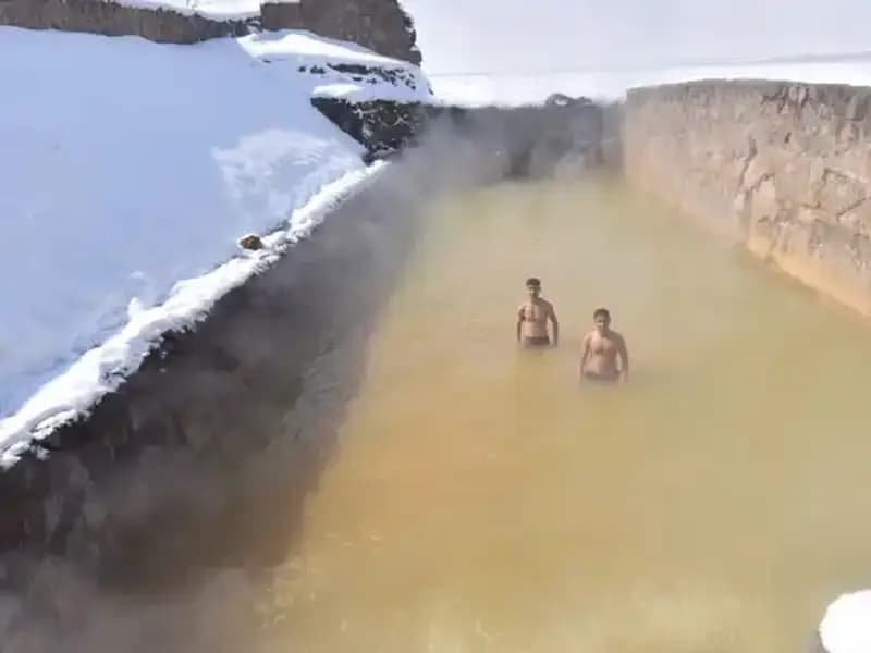 Şifa Arayanların Yeni Gözdesi: Romatizma ve Solunum Hastalıklarına İyi Gelen Doğal Kaynak