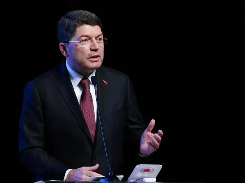 Bakan Tunç, Yangınla İlgili Adli Soruşturma Başlatıldığını Açıkladı