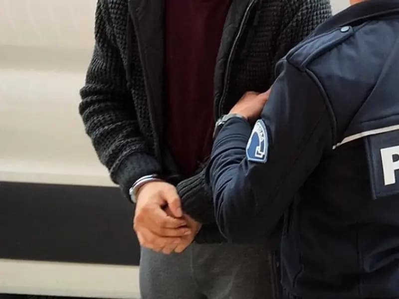 543 Yıl Hapis Cezası Bulunan Firari Hükümlü Operasyonla Yakalandı