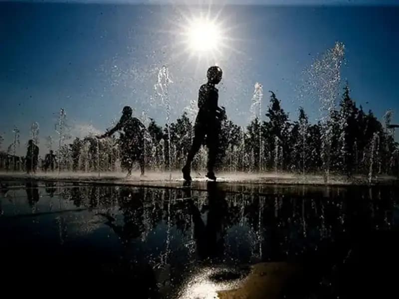 Hafta Sonu Sıcak Havalar Yeniden Geri Dönüyor: Dikkat!