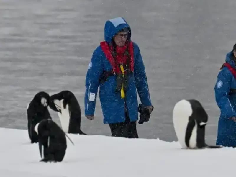 Antarktika’da TikTok Etkisi: Dünyanın En Soğuk Noktası Nasıl Tatil Cenneti Haline Geldi?
