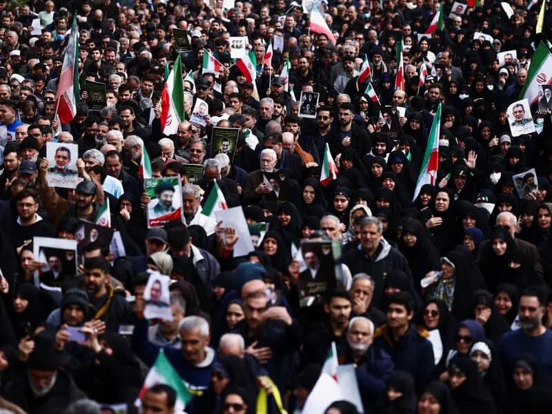 İran Savaşı 22. Gününde: Dimona Nükleer Santrali Vuruldu