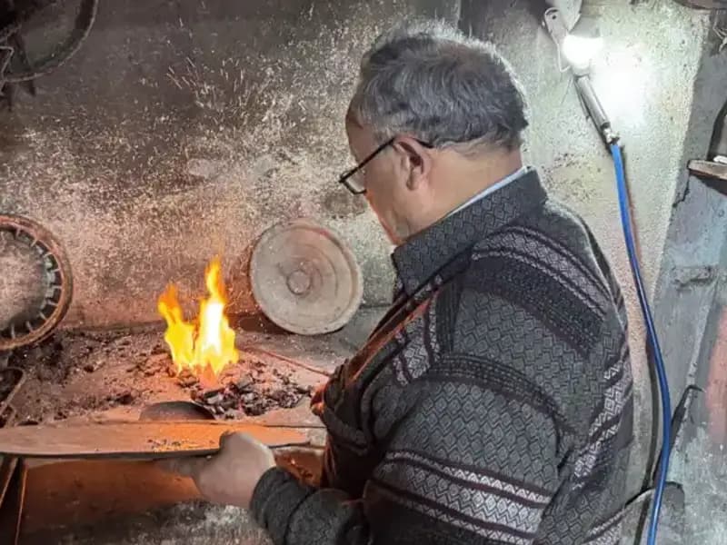 Babadan Oğula Geçen Gelenek: 20 Metrekarede İlginç Bir Hikaye