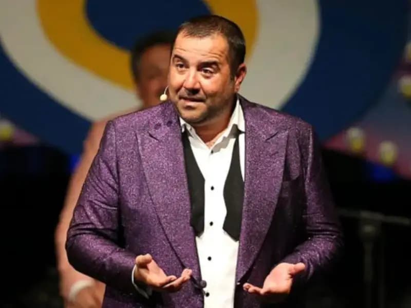 Ata Demirer'in THY ile Koltuk Krizi: "Meraklı Değilim Ama Kriz Çıkarttım!"