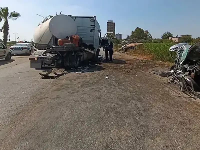 Adana'da Feci Kaza: Otomobil ve Kamyona Tanker Çarptı