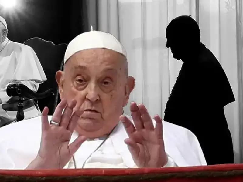 Katolik Dünyası Şokta: Papa Francis Hayatını Kaybetti