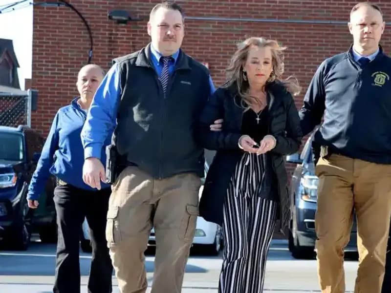 ABD'de Üvey Anne Dehşeti: 20 Yıl Süren Kilit Altında Kalan Bir Hayat