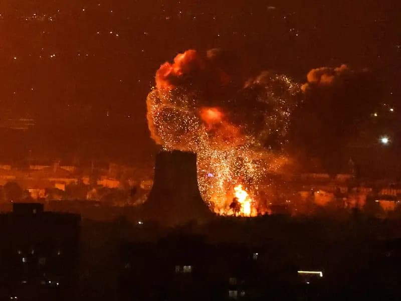 İran Savaşı Çevresel Felaketi Büyütüyor: Emisyonlar Artıyor