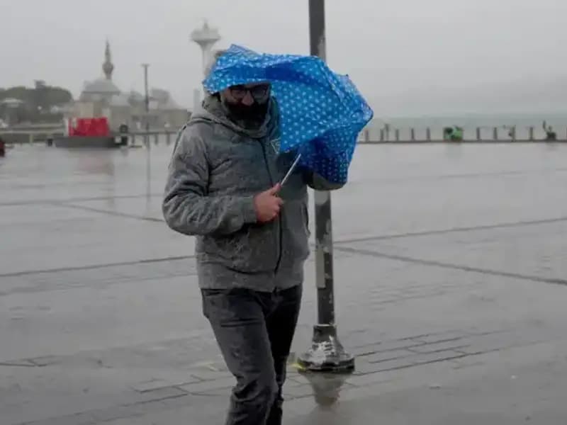Türkiye'nin 14 İlinde Sarı Kodlu Meteorolojik Uyarı: Dikkat Edilmesi Gerekenler