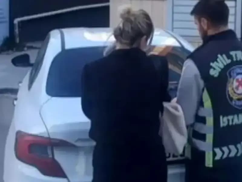 Kadıköy’de Drift Atan Kadın Sürücüye 48 Bin Lira Ceza!