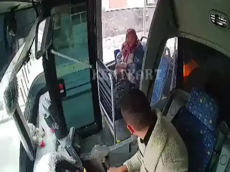 Halk Otobüsü Şoföründen Örnek Davranış: Yolcunun Hayatını Kurtardı
