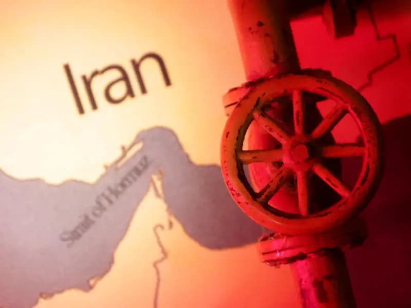 Petrol Fiyatları Yeniden 100 Doları Aştı, Artış Devam Ediyor