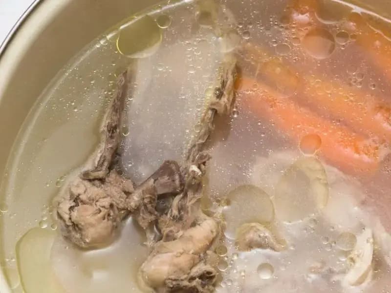 Vücuda Kolajen Depoluyor: Cildi ve Eklemleri Güçlendiren Mucizevi Protein