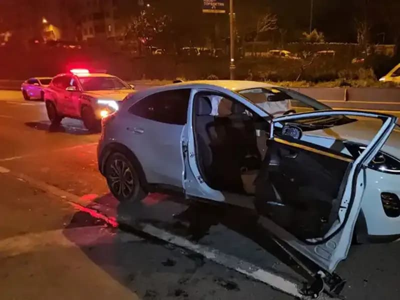 Bayrampaşa'da Feci Zincirleme Kaza: İki Can Gitti, Dört Yaralı