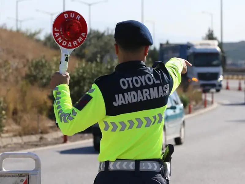 Trafik Denetimlerinde 2,7 Milyon Araç Kontrol Edildi