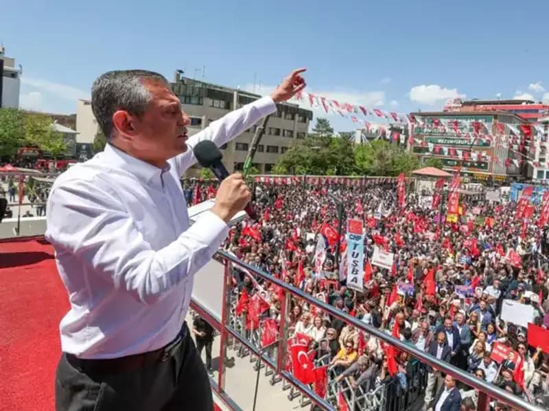 Özgür Özel’den Tarihi Açıklama: Örgüt Silah Bıraksın Dedi!