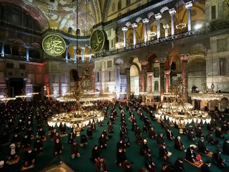 Berat Kandili 2026: Kutsal Gece Ne Zaman ve Neden Önemli?