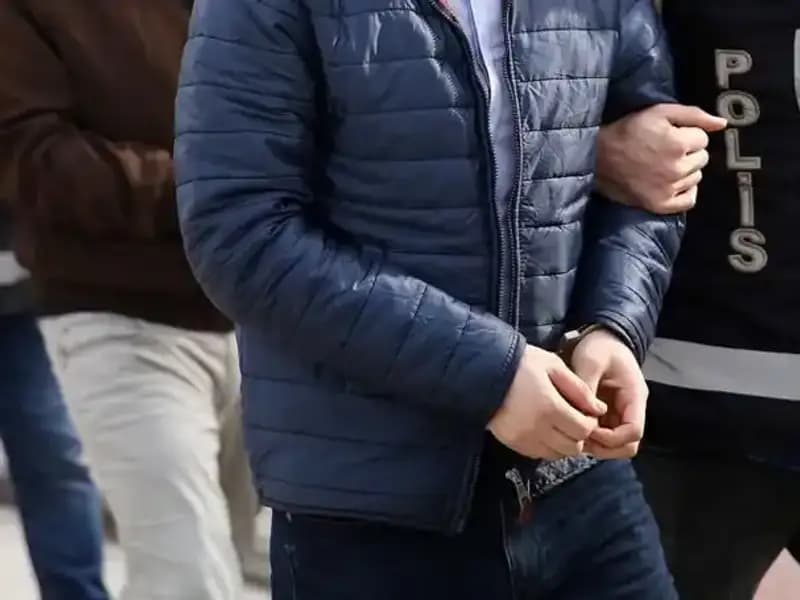 İstanbul ve Ankara'da Sahte İçki Operasyonu: 52 Şüpheli Tutuklandı