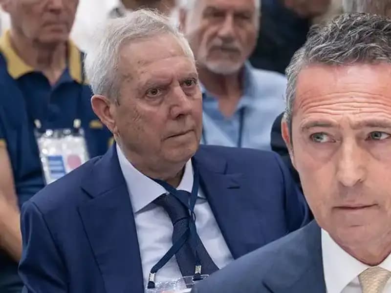 Fenerbahçe Divan Kurulu'nda Aziz Yıldırım'ın Şaşırtan Adaylık Açıklaması