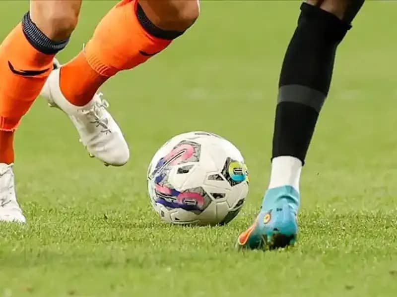 Papa'nın Vefatı Sonrası Futbol Maçları Neden Ertelendi?