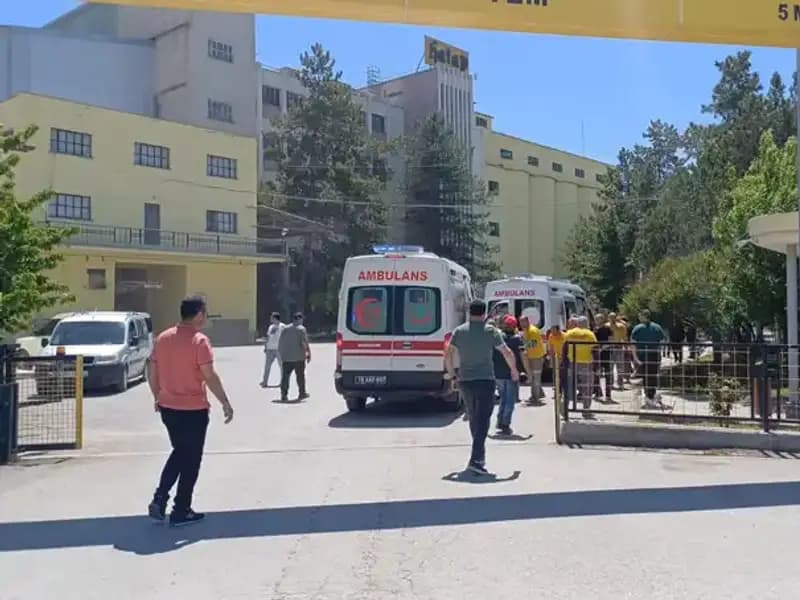 Çorum'da Un Fabrikasında Meydana Gelen Patlama: 10 Yaralı