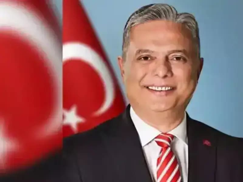 CHP Genel Başkan Adayı Ümit Uysal: Siyasi Kariyeri ve Vizyonu