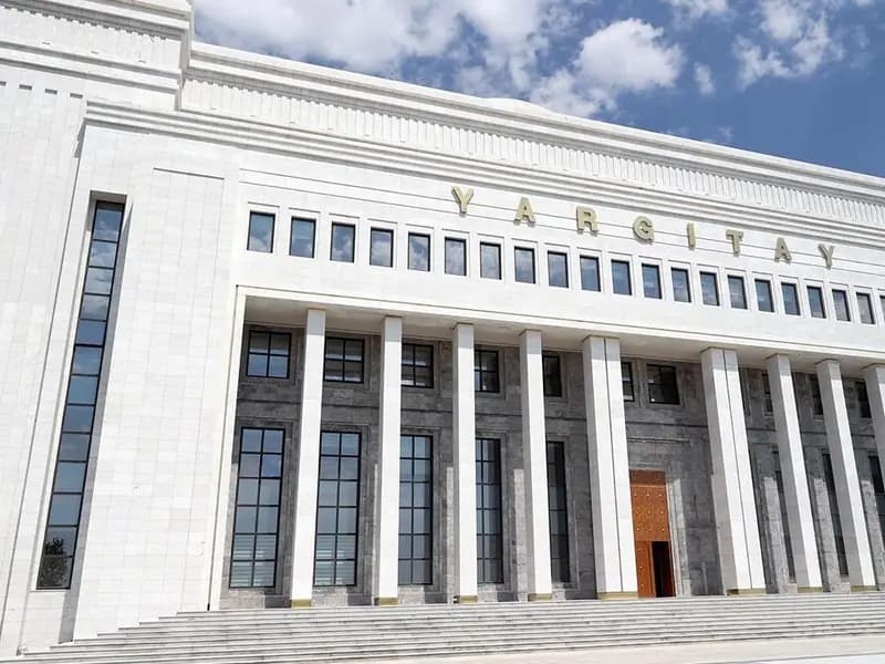 Yargıtay, sahte sosyal medya hesabı açan kişinin cezasını onadı