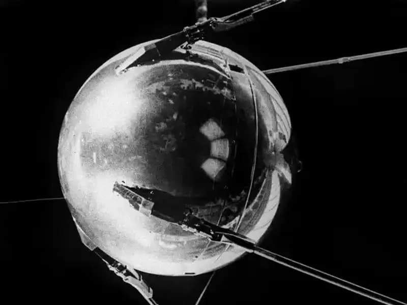 1972’de Fırlatılan Eski Sovyet Uzay Aracı Kontrolsüz Olarak Dünya’ya Düşecek