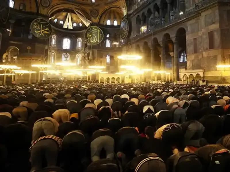 Ramazan Bayramı 2025'te Ne Zaman Kutlanacak? Detaylar Burada!