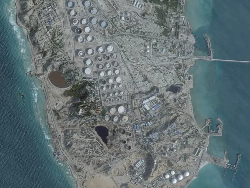 Hark Adası'na Yeni Operasyon Hazırlığı: ABD Kuvvetleri Yolda