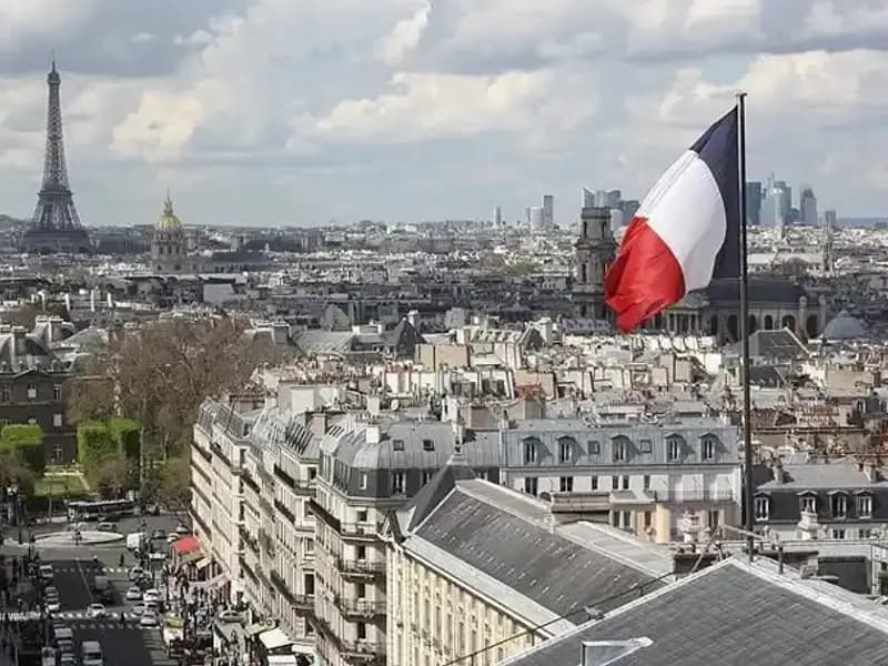 Fransa'da Tüketici Güveni Düşüşte: Ekonomik Belirsizlikler Neleri Beraberinde Getiriyor?