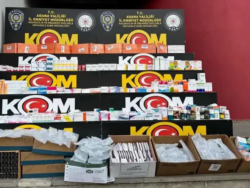 Adana'da Yasa Dışı İlaç Operasyonu: 5 Kişi Gözaltında