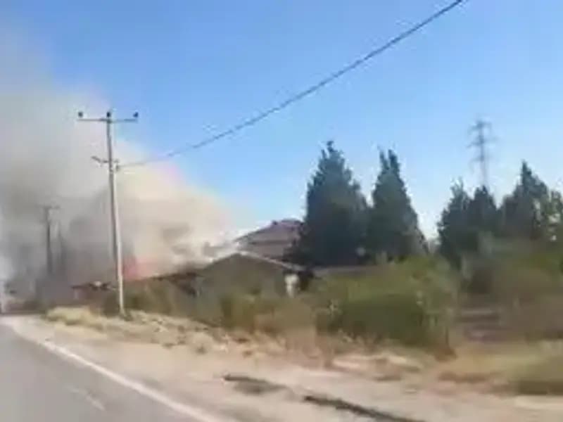 Bursa'da Fabrika Yangını: Yangın Paniği ve Sebep Araştırılıyor