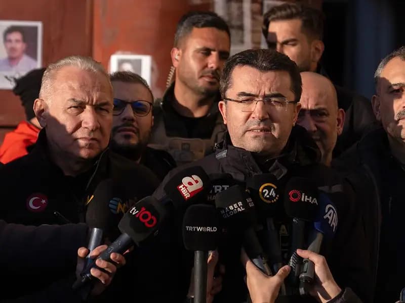 Sendaya'da Canlı İzine Rastlanmadı