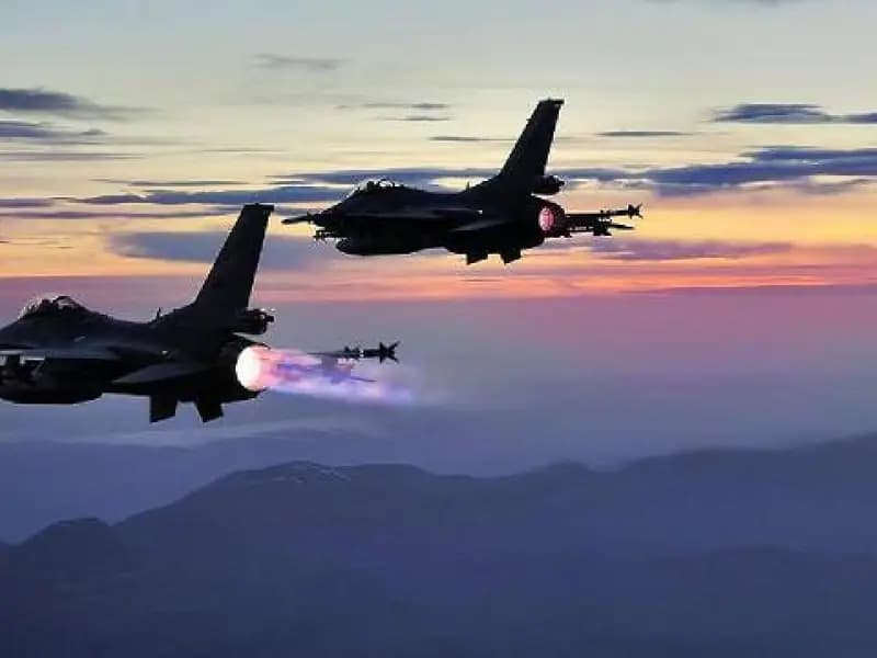 Irak'ın kuzeyinde 13 terörist etkisiz hale getirildi