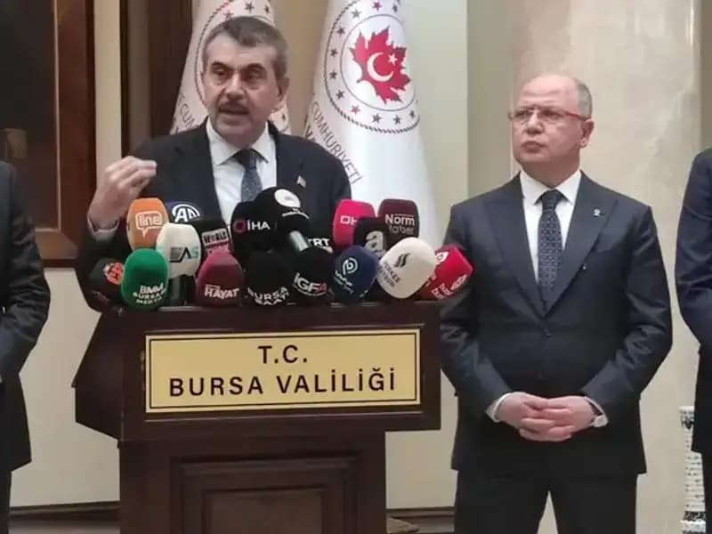 Bakan Tekin'den Protesto Katılımcılarına Yaptırım Uyarısı: İstihdam Tehdit Altında mı?
