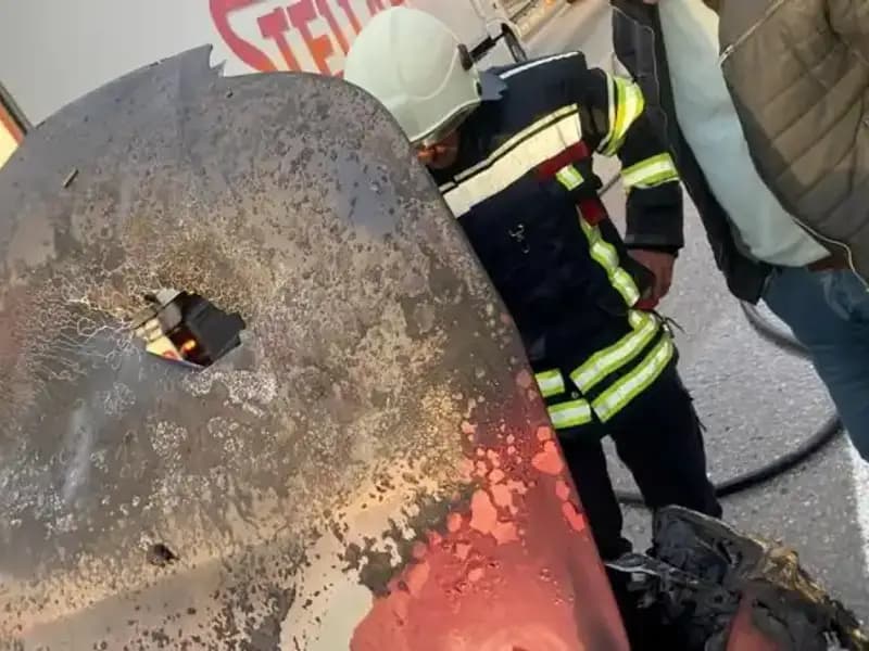 Seyir Halindeki Otomobilde Yangın Çıktı, Yolcular Teyakkuzda!