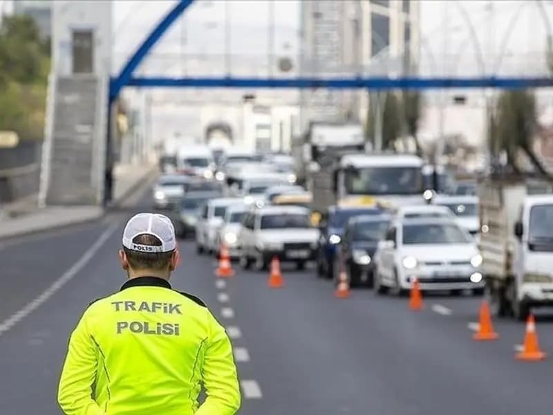 Ankara'da Yarın Bazı Yollar Trafiğe Kapatılacak Dikkat!