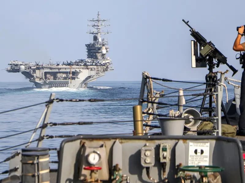 İran Savaşı 23. Gününde: Hürmüz ve Hark Adası Tehditleri