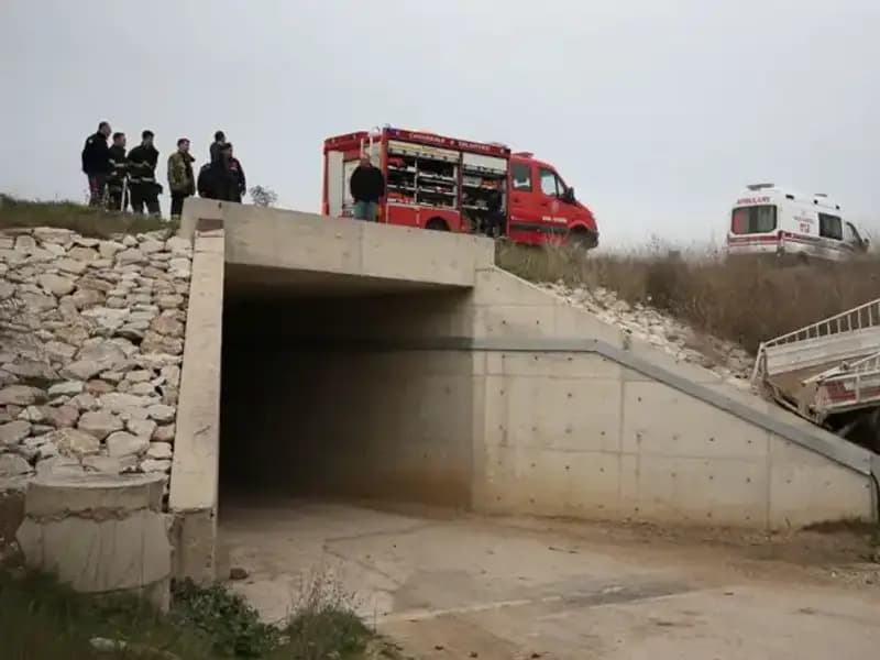 Alt Geçitte Kamyonet Kazası: Bir Kişinin Hayatı Kayıp