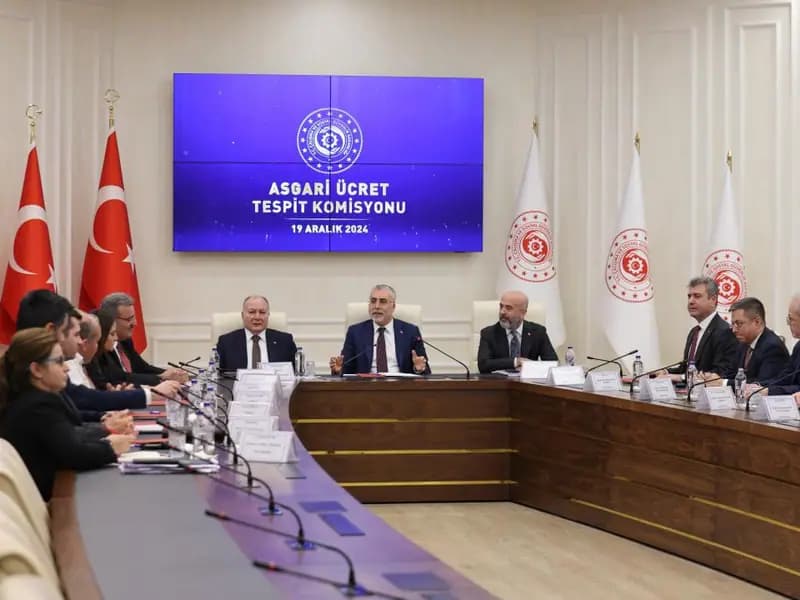 Asgari Ücret Belirlenmedi, Sendikalar ve İşverenler Anlaşamadı