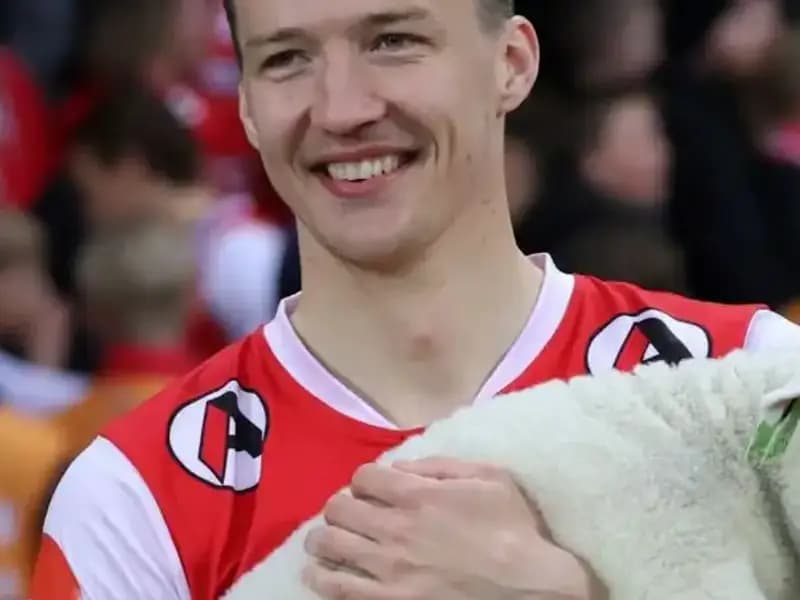 22 Yıl Sonra Gelen Zaferde Maçın Yıldızı Kuzu Hediyesiyle Ödüllendirildi